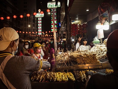 Street food v Chinatown