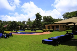Bazn Bouganvillea Safari Lodges