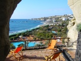 Ischia ___