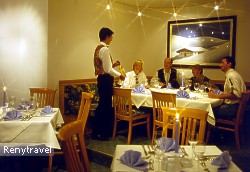 retaurcia hotel SCHUTZ