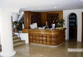 BOUGANVILLE recepcia