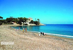 pl pred hotelom PIEROLLI