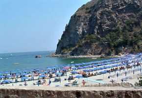  Ischia ple