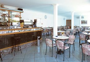 CASTIGLIONE cafe bar