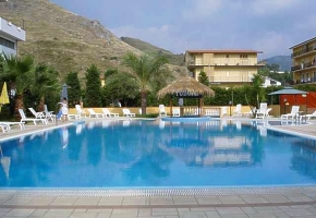hotel BAIA DEL SOLE lehtka a slnenky