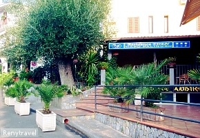 hotel EDEN vchod