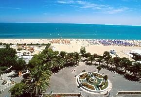  centrum v Alba Adriatica 
