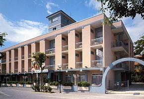 hotel pironi