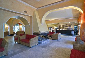 grand hotel CAPO BOI vstupn  hala s recepciou