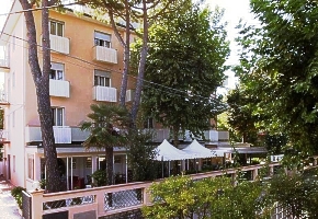 hotel AZZURRA