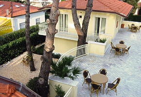 hotel LOGOS terasa