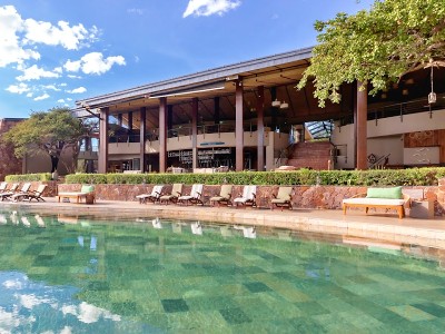 luxusn lodge s baznom