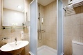 Grand Azur Hotel, Orebi