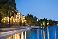 Grand Azur Hotel, Orebi