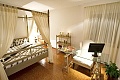 Villa Grand Soleil, Orebi