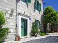 Villa Rato, Orebi