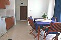 Aparthotel Say, Jezera