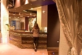 Hotel Diadem, Omi