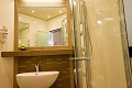Hotel Diadem, Omi