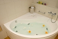 Hotel Diadem, Omi