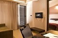 Hotel Diadem, Omi