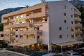 Aparthotel Flora, Tuepi