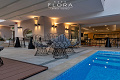 Aparthotel Flora, Tuepi