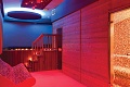 Hotel Plaa, Omi