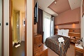 Hotel Plaa, Omi