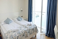 Hotel Pleter, Mimice