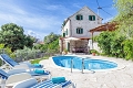 Villa Bonaca, Sumatrin