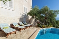 Villa Lukrecia, Supetar