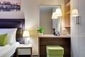 Hotel Pinija, Petrane