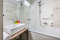Hotel Pinija, Petrane