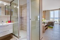 Hotel Pinija, Petrane