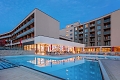 Hotel Laguna Park, Pore