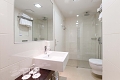 Hotel Mediteran, Pore