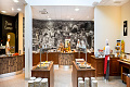Hotel Corinthia, Baka