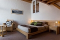 Hotel Chalet Matsuzaka, La Rosire