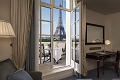 Shangri-La Hotel, Par