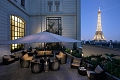 Shangri-La Hotel, Par