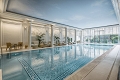 Shangri-La Hotel, Par