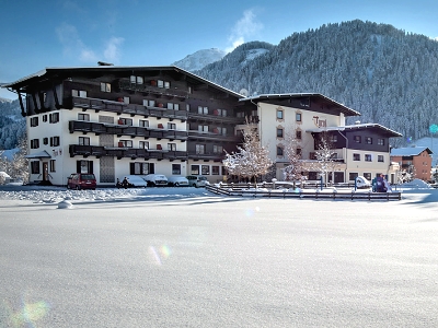 Hotel Tyrol - Sll am Wilden Kaiser, Brixental