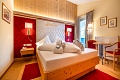 Schlosshotel Lacknerhof, Flachau