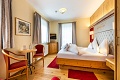 Schlosshotel Lacknerhof, Flachau