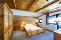 Hotel Almhof, Galtr