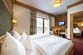 Hotel Fluchthorn, Galtr