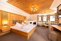Alm Resort bergossene, Dienten am Hochknig