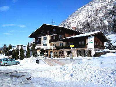 Hotel First Mountain Kaprun - Kaprun