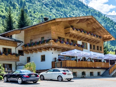 Hotel Knstleralm - Kaprun